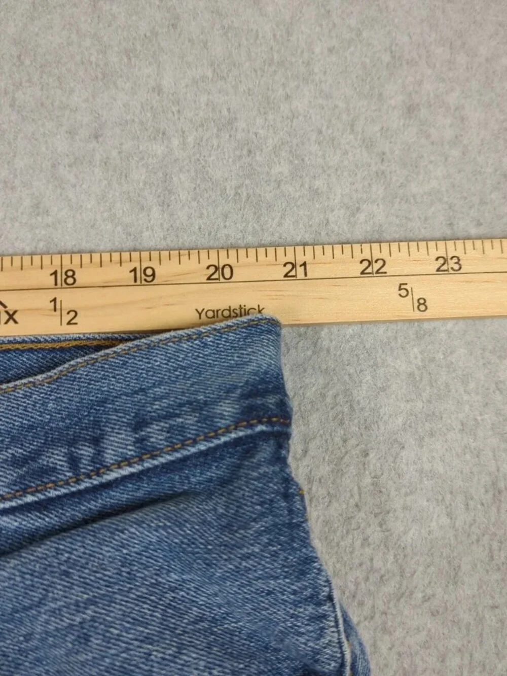 Levi's 501 Jeans Men's 42x30 (Actual 41x29) Original Fit Straight Leg Button Fly